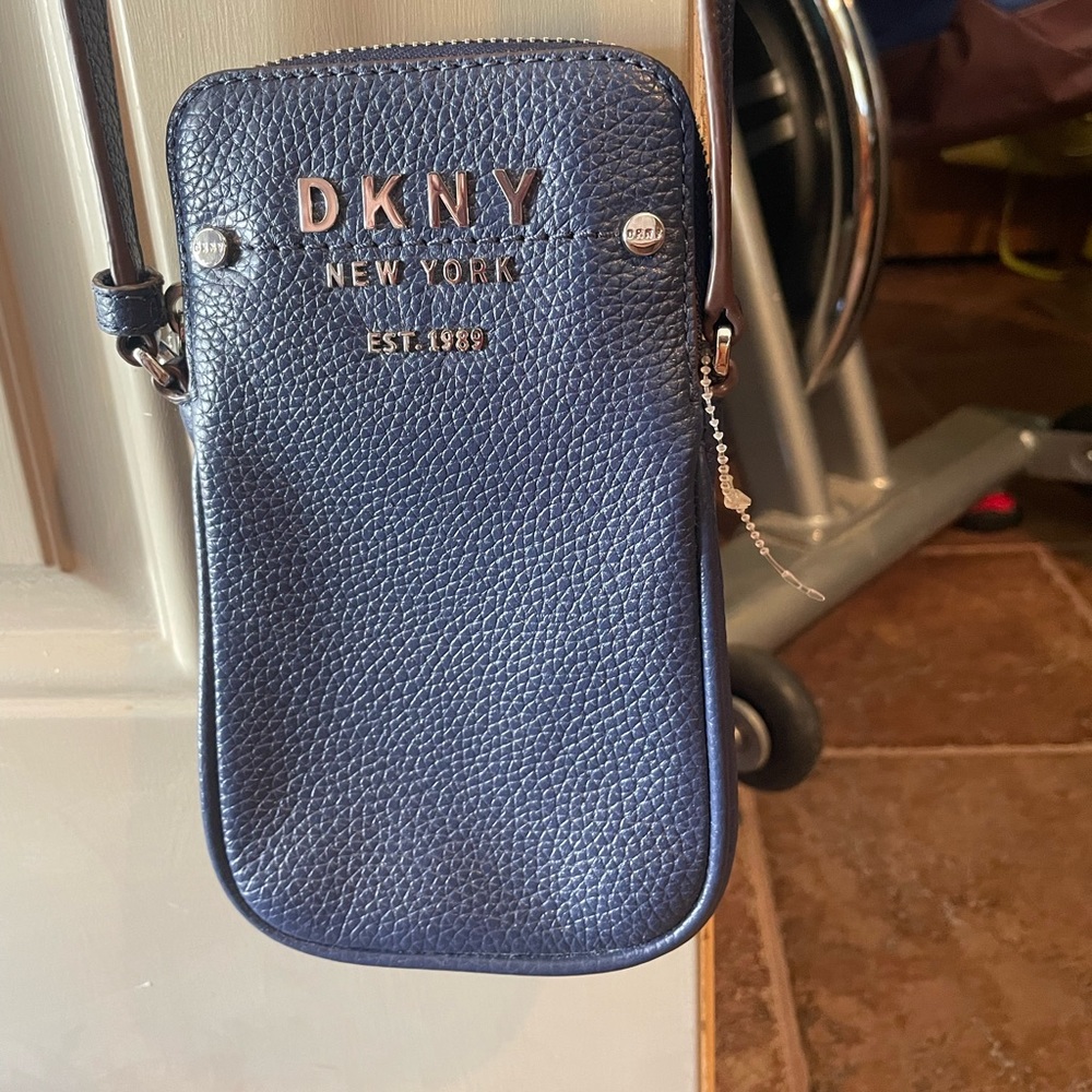 DKNY New York Crossbody